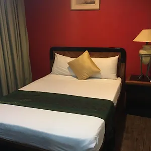 Nanas Hotel
